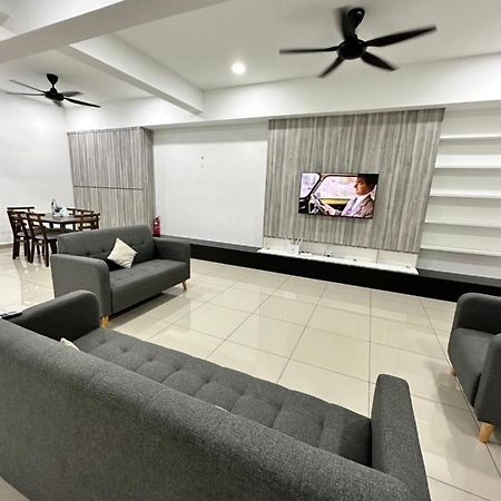 Manjung Vermogen Stay-Wi-Fi+Ktv Sitiawan Zewnętrze zdjęcie
